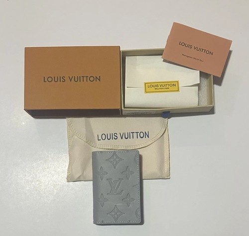 Louis vuitton monogram - louis,