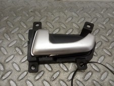 826203U000 MANIGLIA INTERNA