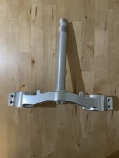 PIASTRA STERZO INFERIORE per