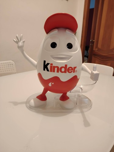 Omino espositore kinder - omino,
