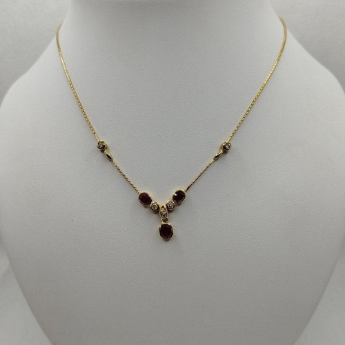 Girocollo oro 18k con pendente