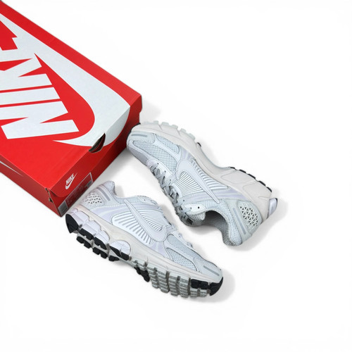 Nike zoom vomero vast - zoom,