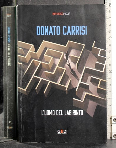 Uomo del labirinto - labirinto., donato