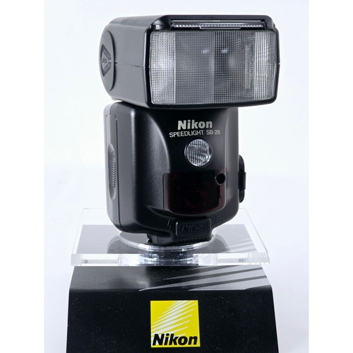 Flash attacco slitta nikon - flash,