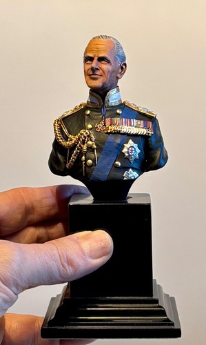 Busto completo del - , defunto