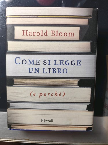 Bloom come legge un libro - bloom,,