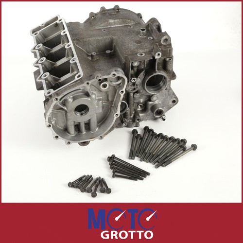 Carter motore con bulloni