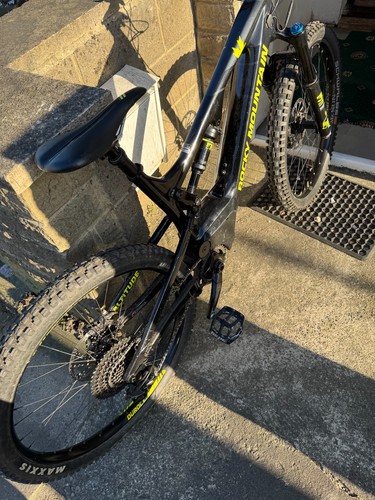 Mountain bike rocky c70 - mountain,