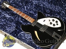 Gutiar elettrico Rickenbacker