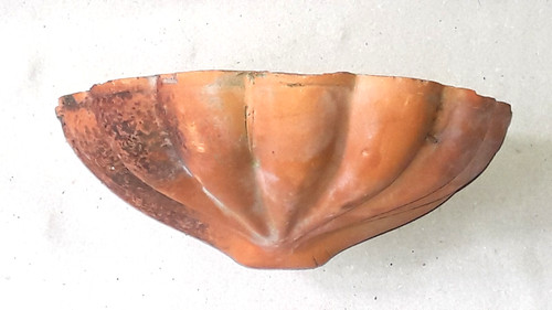 Antica acquasantiera - antica,