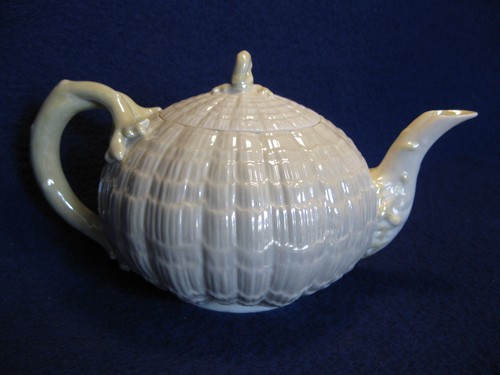 Teiera belleek tridacna - belleek,