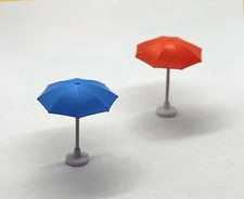 Coppia Ombrelloni Da Bar  Scala H0