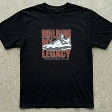 T-shirt sneaker Building My