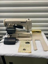 MACCHINA DA CUCIRE TEDESCA