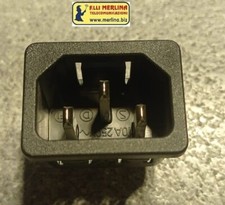 PRESA DA PANNELLO IEC320 C14