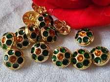 Lot 7 mini boutons vintage