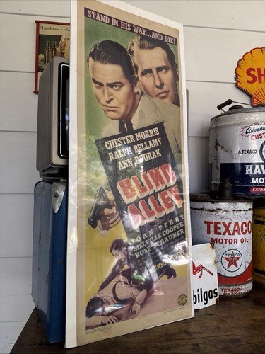 Original 1939 blind - blind, alley