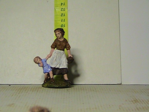 Bellissima statuina presepe - bellissima,