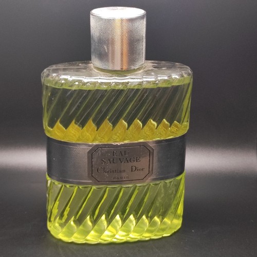 Bottiglia profumo factice