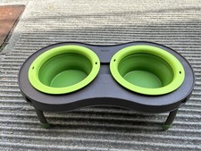 2 Ciotole staccabile mangiatoia per cani o gatti.