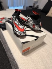 Nike Neymar JR  hypervenom