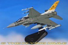 Hobby Master 1:72 F-16C