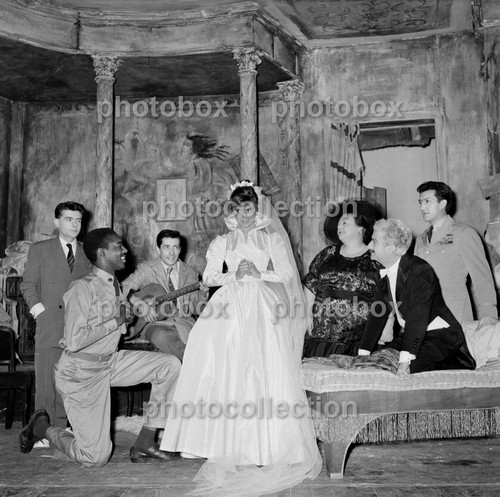 Louis funes exclusive - funes,