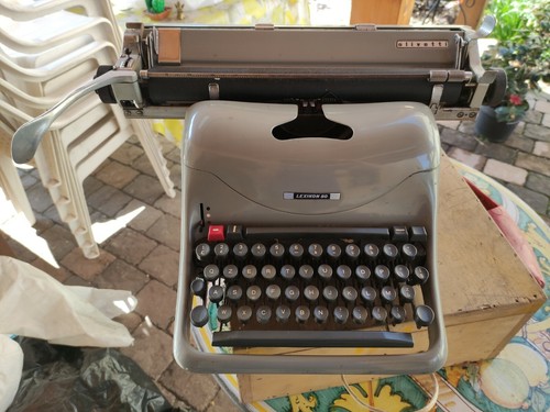 Macchina scrivere olivetti - macchina, da