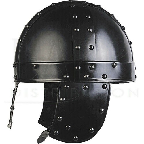 Casco normanno oscurato