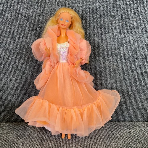 Vintage 1985 barbie peaches - vintage,