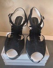 Scarpe Aperte Usate Una Sola