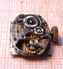 Vecchio movimento usato a carica manuale Jäger Le Coultre difettoso bilanciere OK OG7