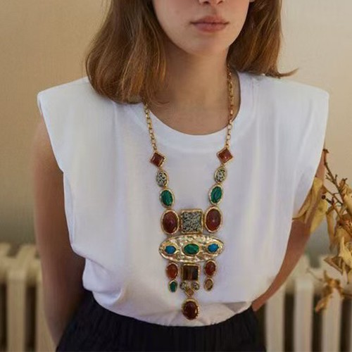 Collana lunga stile barocco