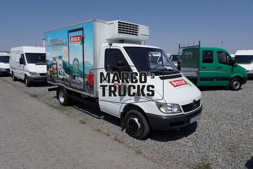 Truck photo mercedes benz - truck,