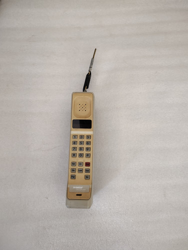 Cellulare vintage motorola - vintage,