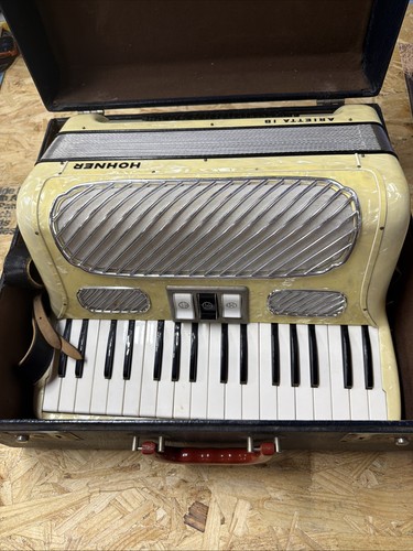Hohner arietta 72 - i, b