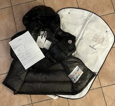 Piumino Invernale Moncler Maya, Colorazione Nero