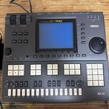 Yamaha qy700 music sequencer - music,