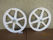 NUOVO SET RUOTE IN PLASTICA