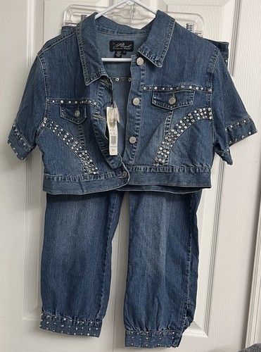 Giacca denim con borchie - in,