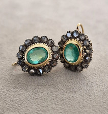 Orecchini stile antico anni 70  Con Smeraldi e Diamanti taglio rosetta, Vintage