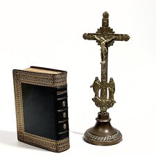 Antico altare in ottone croce