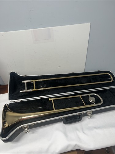 Winston trombone with - em,
