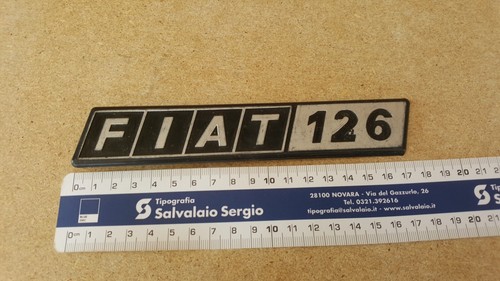 Scritta targhetta badge fiat - scritta,