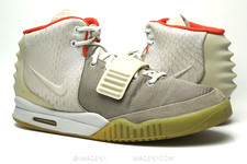 NIKE AIR YEEZY 2 USATA TAGLIA