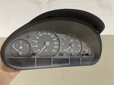 BMW E46 Quadro strumenti Tachimetro MOTORI BENZINA cambio AUTOMATICO coupe Cabr