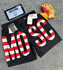 Costume Gucci, Moschino 1:1