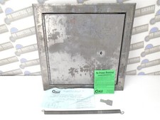 Laboratorio Sottoscrittori. - R-10306 - Telaio di accesso e PORTA TAGLIAFUOCO Ass. - 12x12x3 - (NUOVO)