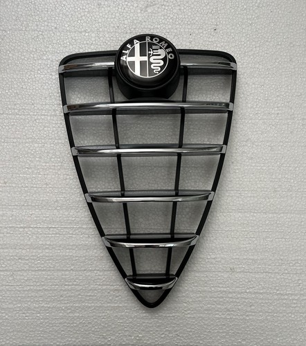 Griglia scudo anteriore alfa - scudo,