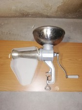 PASSAPOMODORO MANUALE in ACCIAIO INOX CON FISSAGGIO A MORSETTO